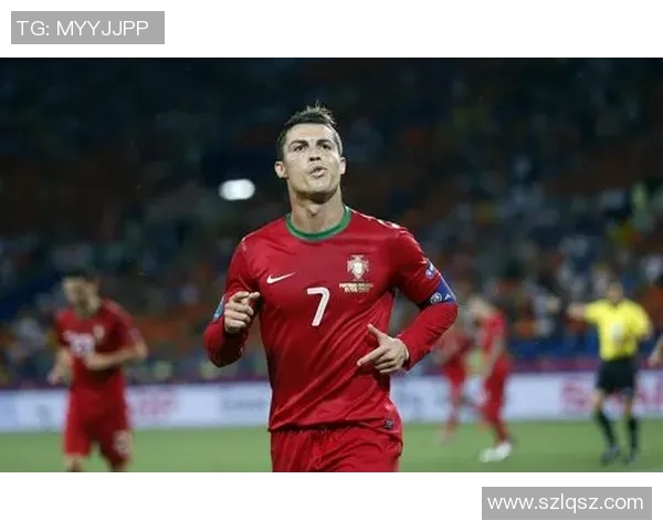 足球明星萌娃头像高清合集展现可爱与活力的完美瞬间 足球明星萌娃头像高清合集展现可爱与活力的完美瞬间