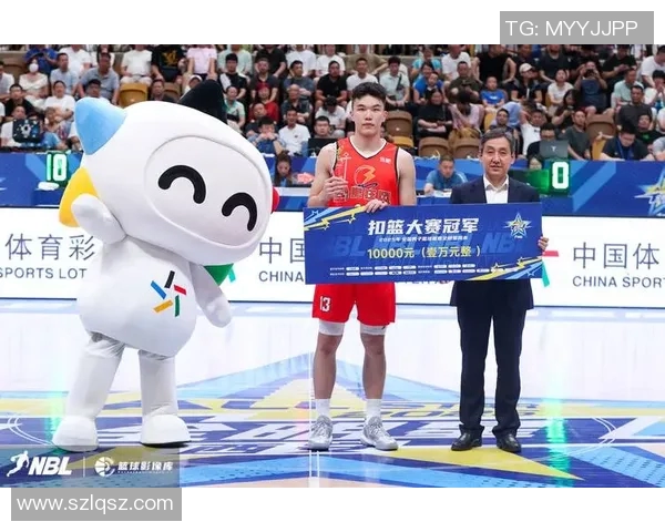 全明星篮球服的魅力与时尚潮流结合，展现运动与个性的完美融合